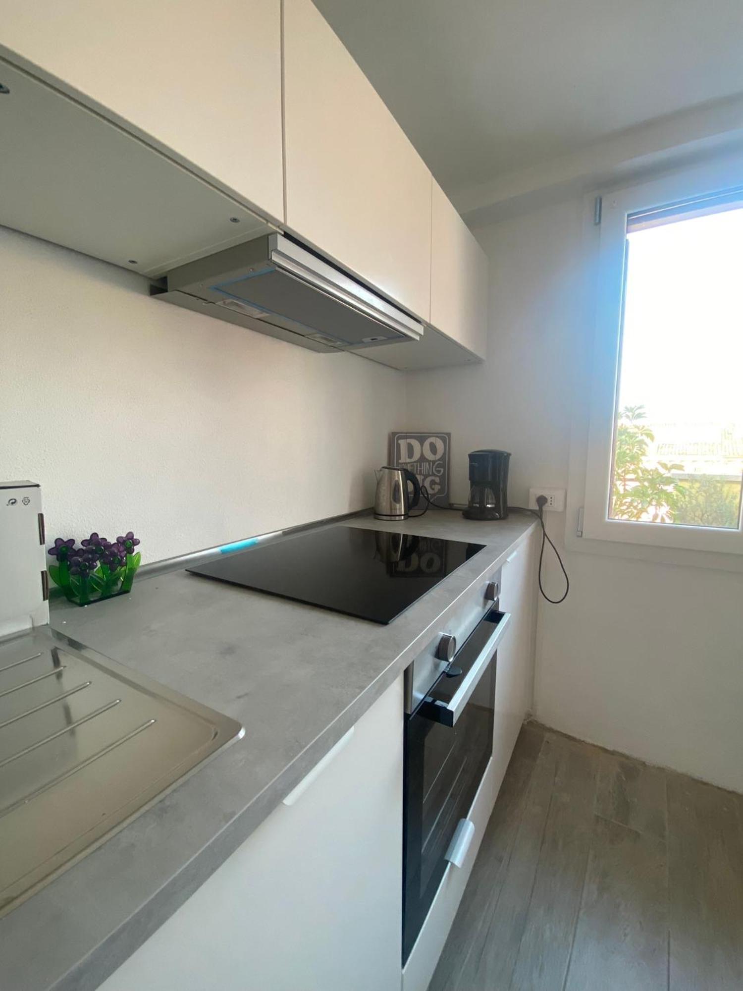 Casa Elvira Apartment Brenzone sul Garda Luaran gambar