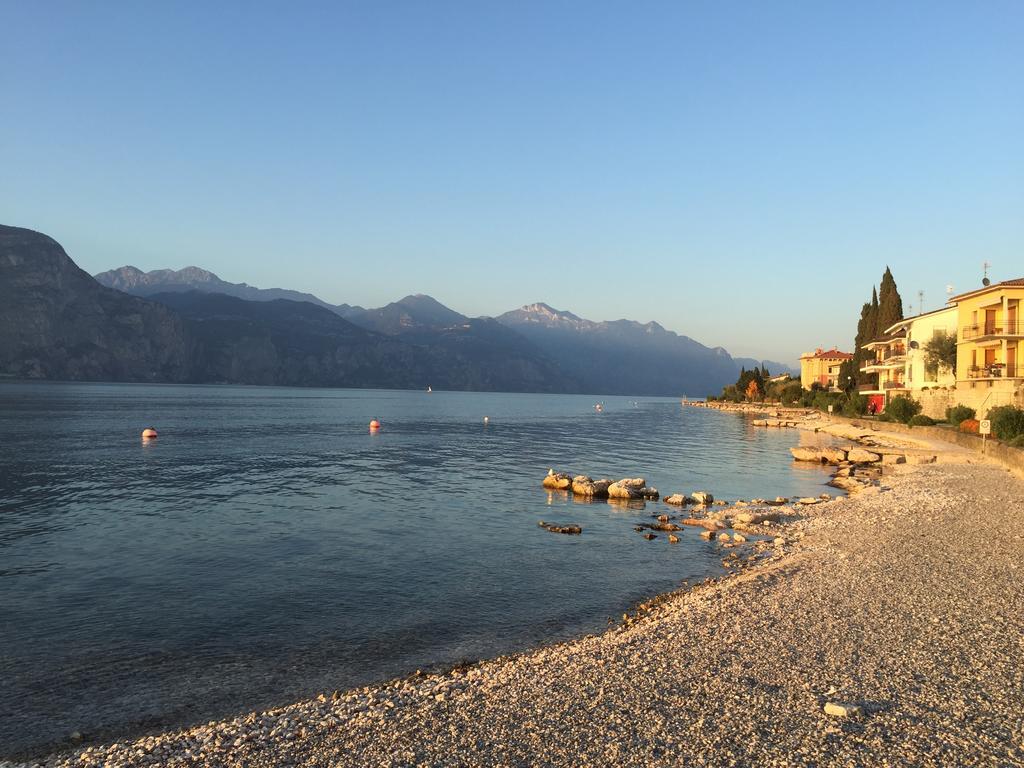 Casa Elvira Apartment Brenzone sul Garda Luaran gambar